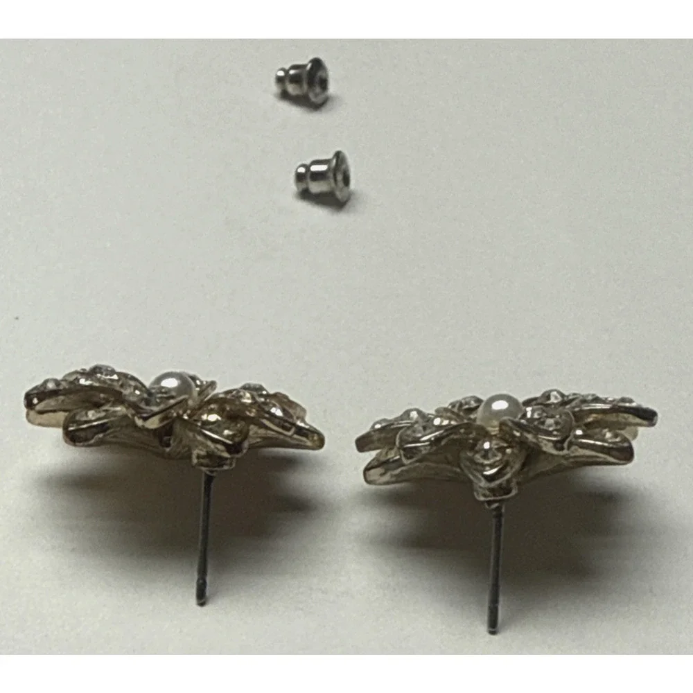 Vintage Gold Metal Flower Shaped Rhinestone Earrings Faux Diamond Wedding